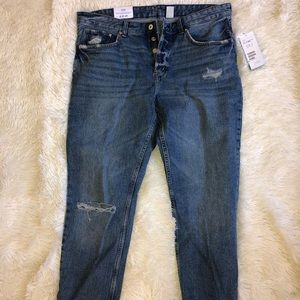 H&M distressed boyfriend jeans